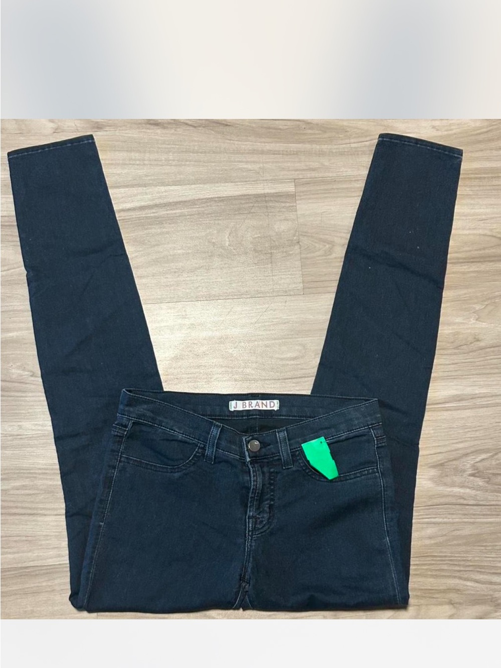 Brand Dark Wash Skinny Jeans Size 27